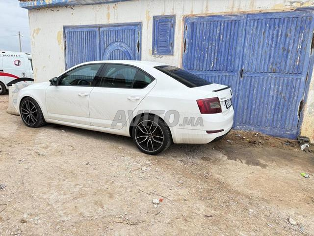 Skoda Octavia Diesel Manuelle 2017 à Casablanca - 2