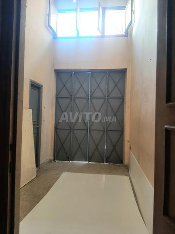 Magasin Depot de 148 m² à Oulfa Zoubir - 2