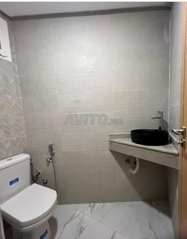 Studio moderne à louer 2 min Hay Riad