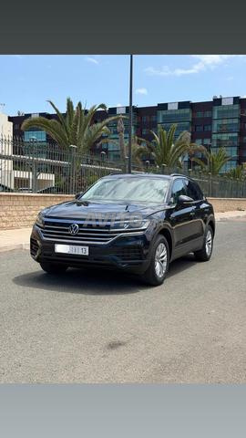 Volkswagen Touareg modèle fin 2021 état neuf