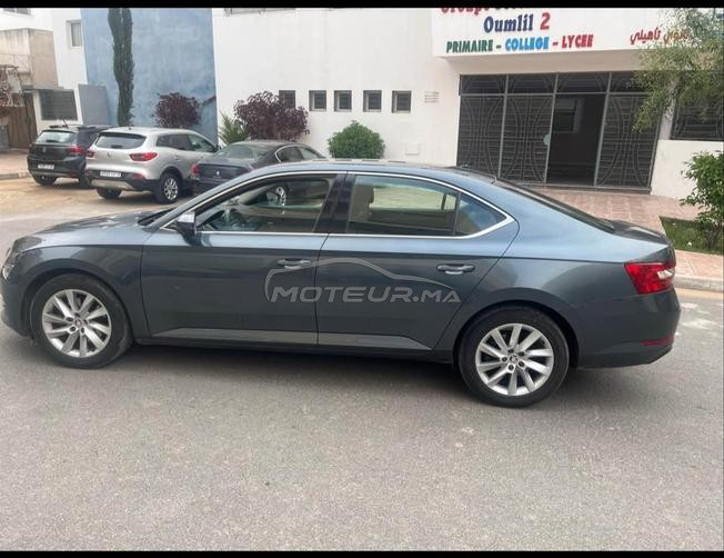 Skoda Superb Diesel Automatique 2021 à Casablanca