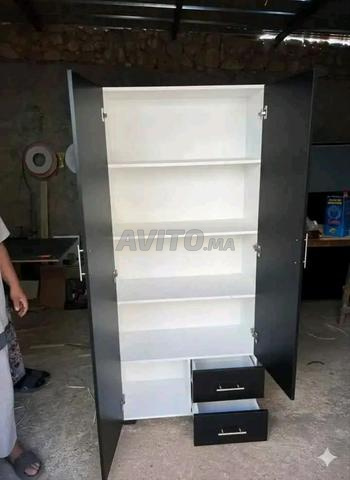 Armoire à vêtements deux portes - 2