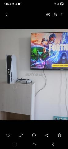 Playstation 5 très bon état - 2