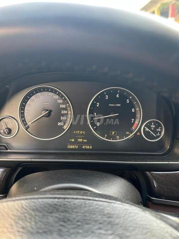 BMW Série 530d 2010 - 2