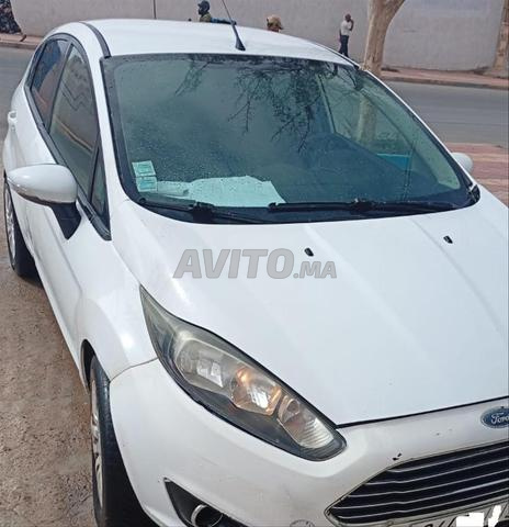 Ford Fiesta Diesel Manuelle 2014 à Tiznit - 2