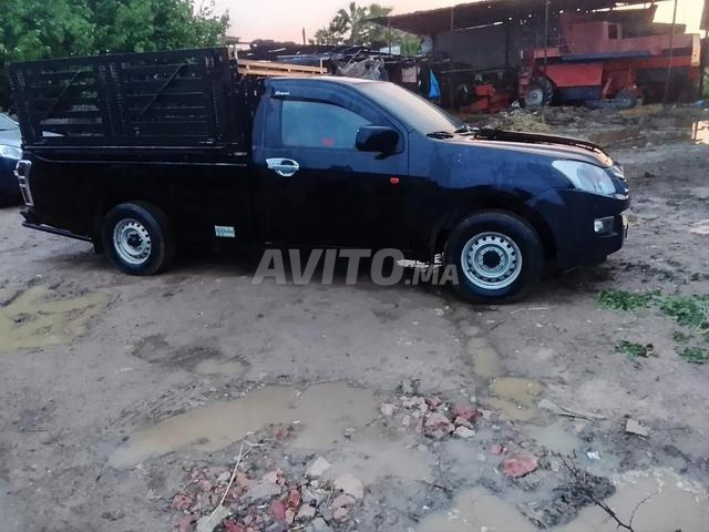 Isuzu D-Max Diesel Manuelle 2016 à Béni Mellal - 2