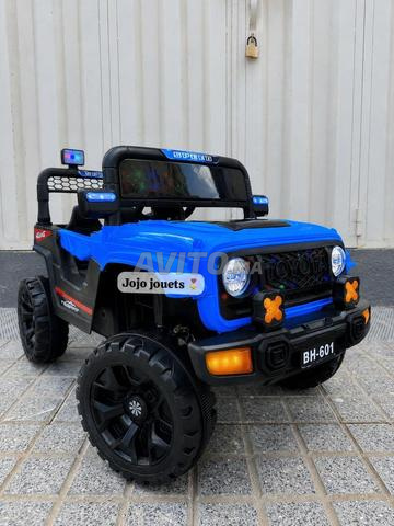 Voiture électrique TOYOTA 4x4 - 2