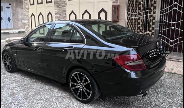 Mercedes C200