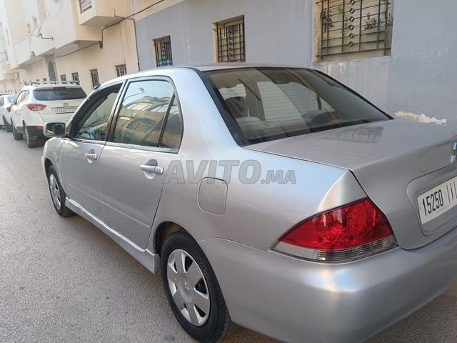 Mitsubishi Lancer - 2