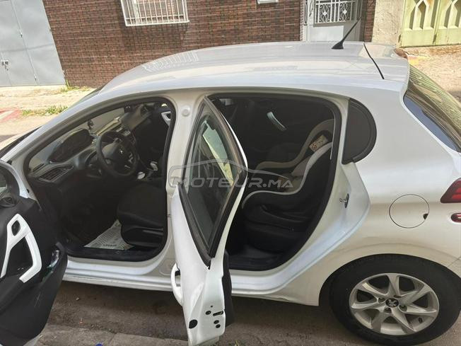 Peugeot 208  إصانص Manuelle 2018 à Tanger