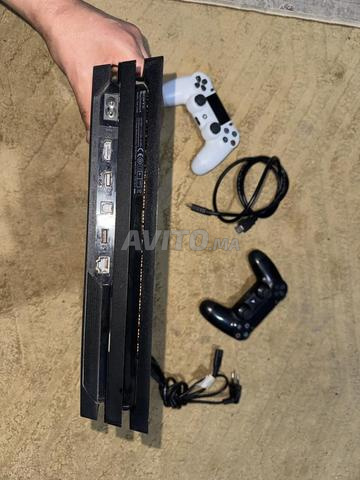 PS4 PRO 1TB - 2