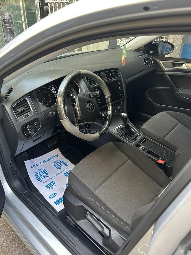 Volkswagen Golf 7 2.0 TDI DSG — Modèle 2017