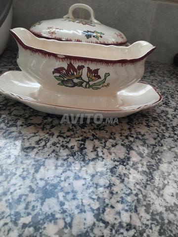 Je vends ensemble soupière et saucier très ancien - 2