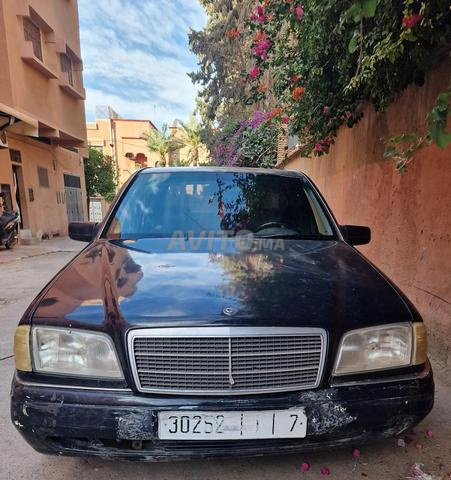 Mercedes-Benz Classe C Essence Manuelle 1995