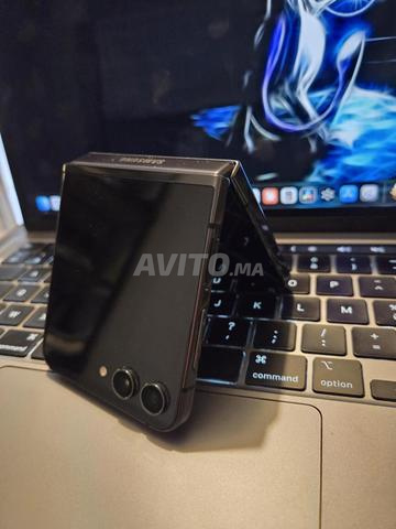 Samsung Galaxy Z Flip 5