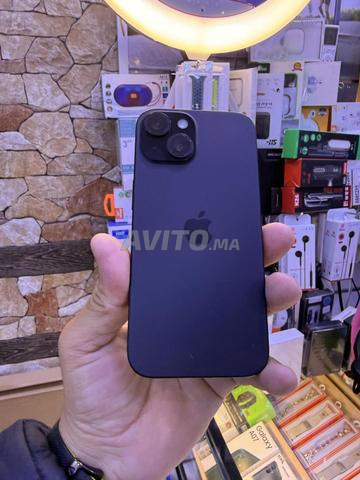 iPhone 15 normal