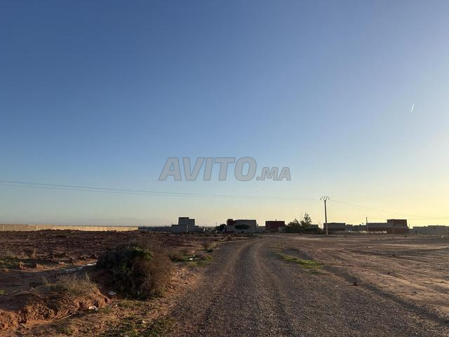 أرض مسجلة بمساحة 13000 متر مربع في إيسن