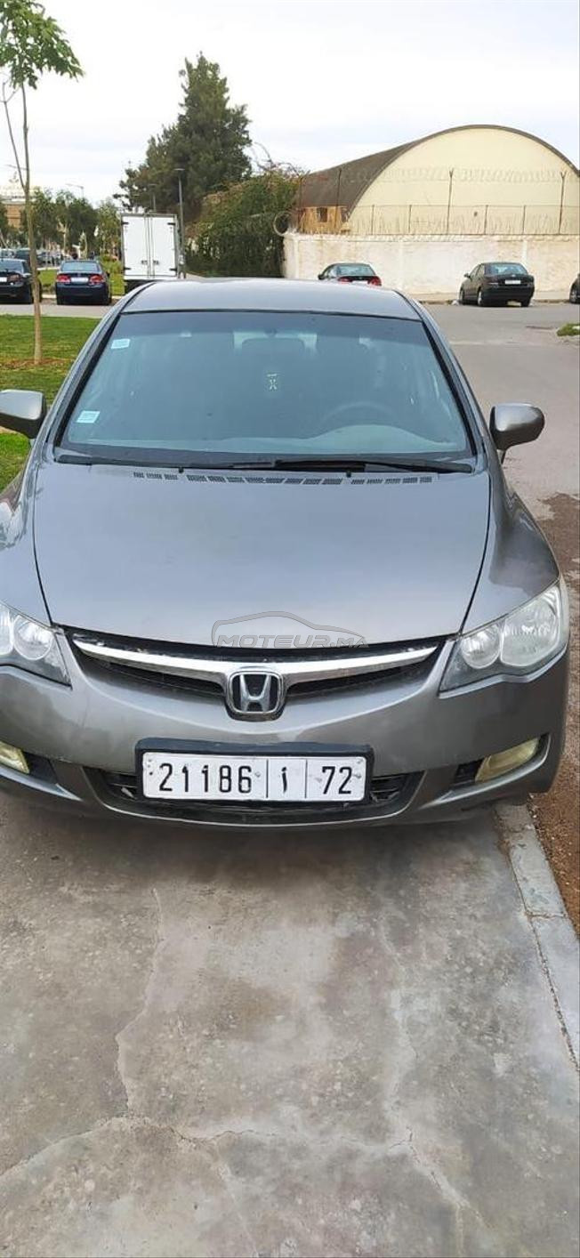 honda civic essence automatique