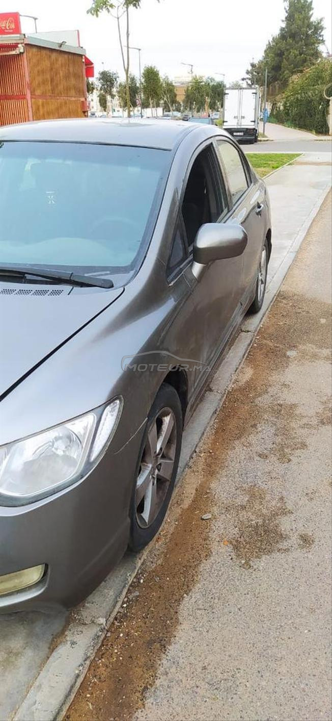 honda civic essence automatique