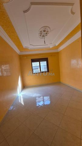 Appartement à louer, premier étage, près du centre du lait