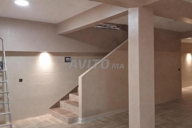 مقهى على شارع رئيسي، BIM، كازيون، بنوك... - 2