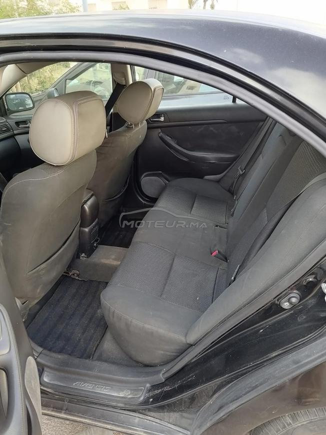 toyota avensis essence