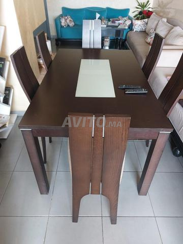 Table à manger - 2