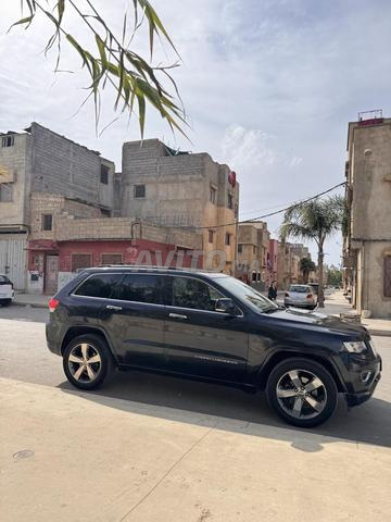 Jeep Grand Cherokee Overland 2016 - 2