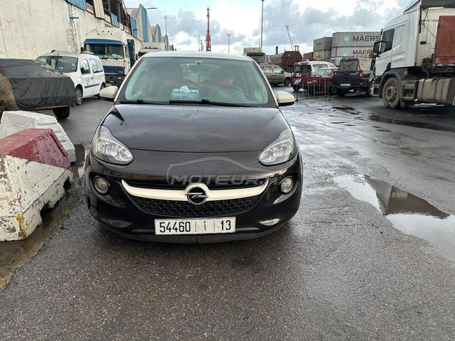 voiture   jamais accidenté 2éme mais bon état