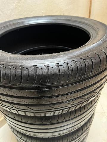إطار 215/55/17 - 2