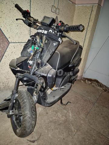 Moto MBK Stunt