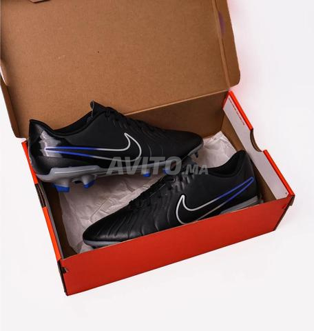 Chaussures de foot Nike pointure 43 - 2