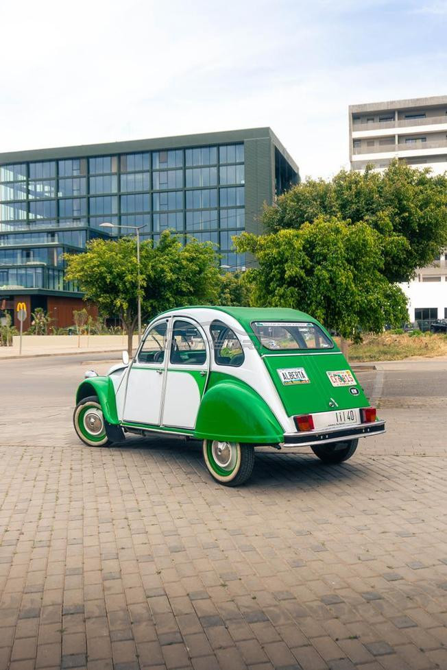 Citroën 2 CV Essence Manuelle 1986 à Casablanca