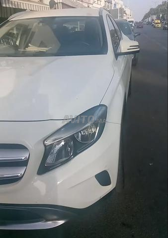 MERCEDES GLA 200 BON ÉTAT - 2
