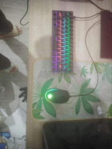 Souris gamer Logitech