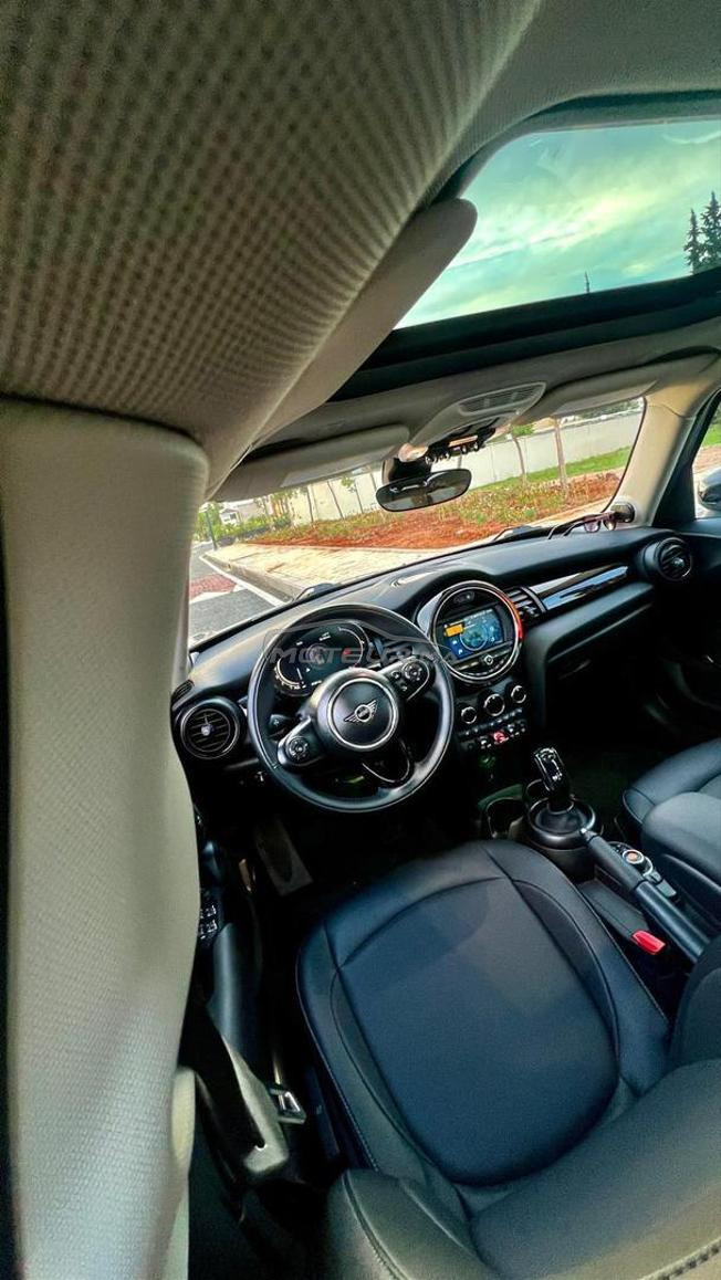 À vendre  Mini Cooper  5 Portes