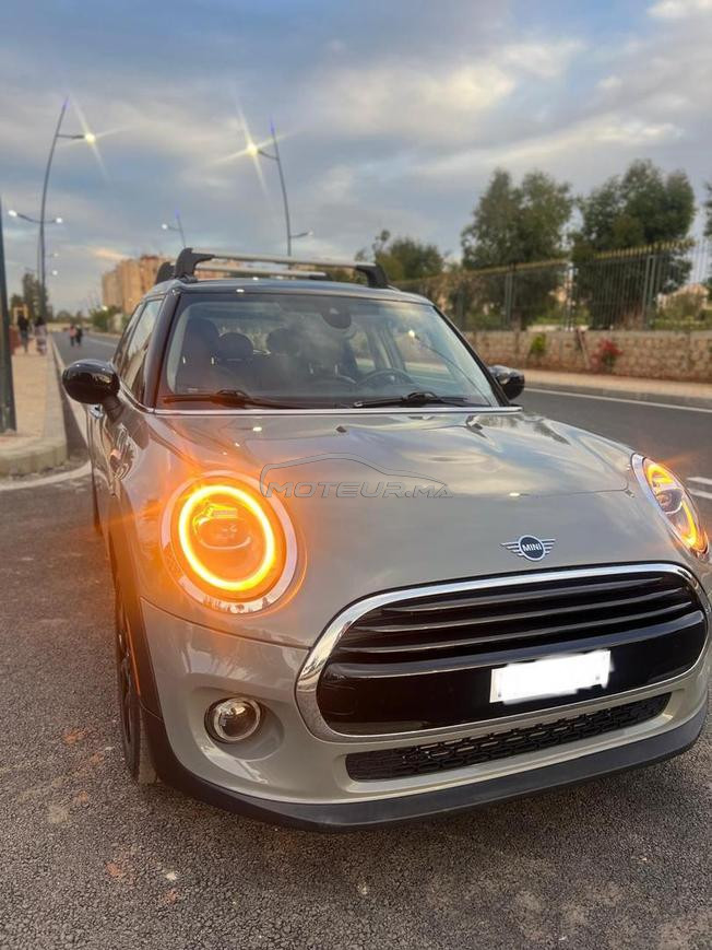 À vendre  Mini Cooper  5 Portes