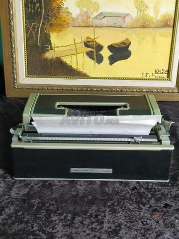 Machine à écrire Olivetti Lettera DL 🇮🇹 - 2