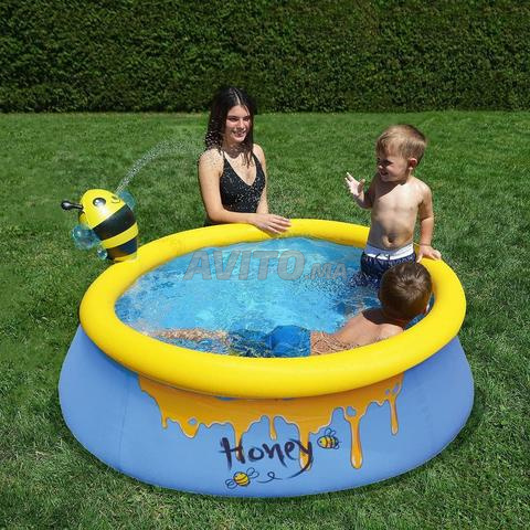 Piscine Gonflable avec Jet - 2