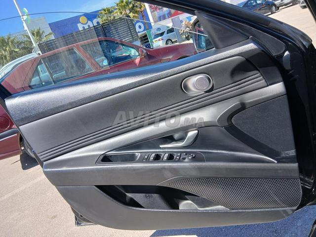 Hyundai Elantra Hybride Automatique 2024 à Fès - 2
