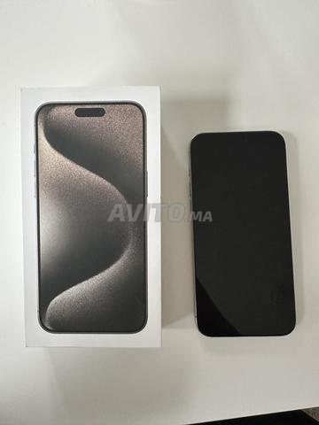 iPhone 15 Pro Max 256Go Batterie 84%