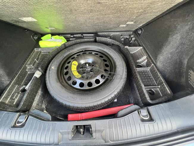 ford kuga titanium