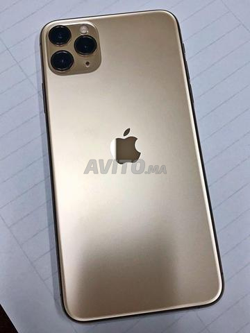 آيفون 11 برو ماكس ذهبي - 2