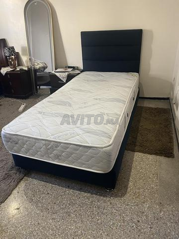 Deux lits avec matelas - 2