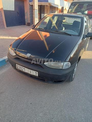 Bonne voiture propre, ماشاء الله.
