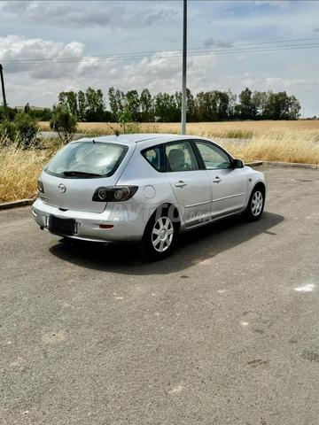 Mazda 3 modèle 2007 - 2
