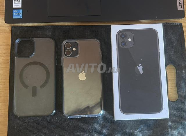 📱 iPhone 11 Normal Noir - 64GB - Bon état