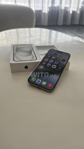 iPhone 15 Pro 128Go Officiel