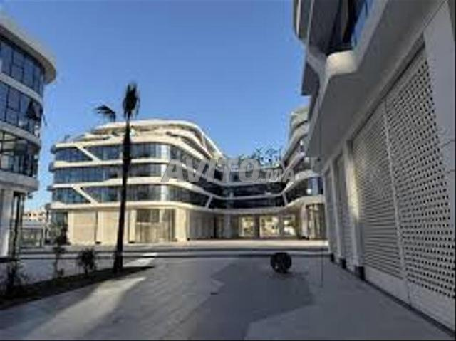 Bureaux de 62 m², 73 m² et 116 m² à Les Orchidées - 2