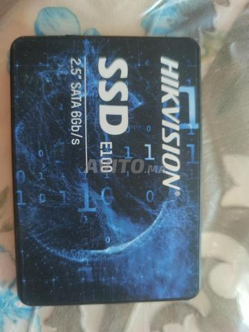 SSD SATA 128 quasi neuf, bon prix